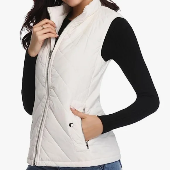 New Quilted Vest - Picture 2 of 6